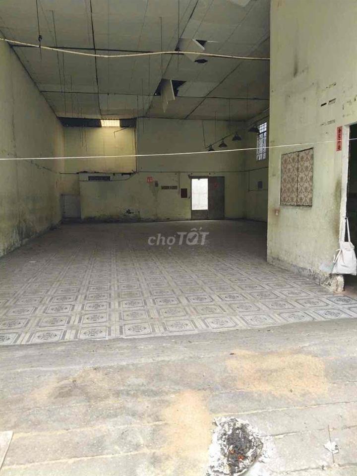 CHO THUÊ NHÀ KHO +ĐƯỜNG lÊ THị HOA  Diện tích: ngang 9m × dài 18m = 1