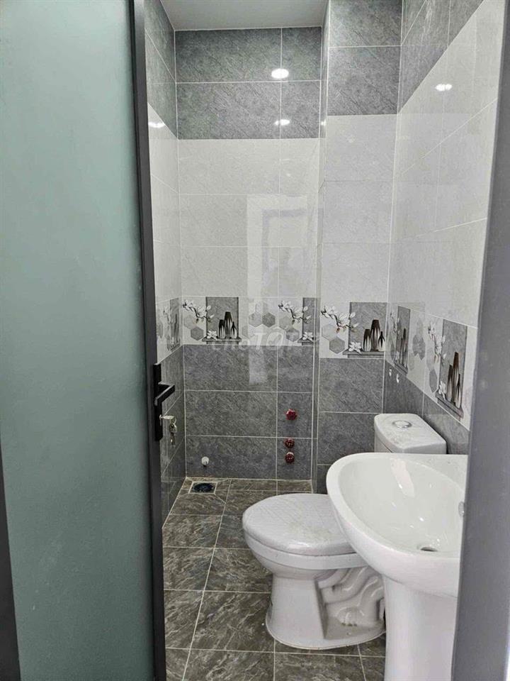 CHO THUÊ  NHÀ + KHO - ĐƯỜNG XE TẢI. Quốc lộ 13, Hiệp Bình Phước, Thủ Đ
