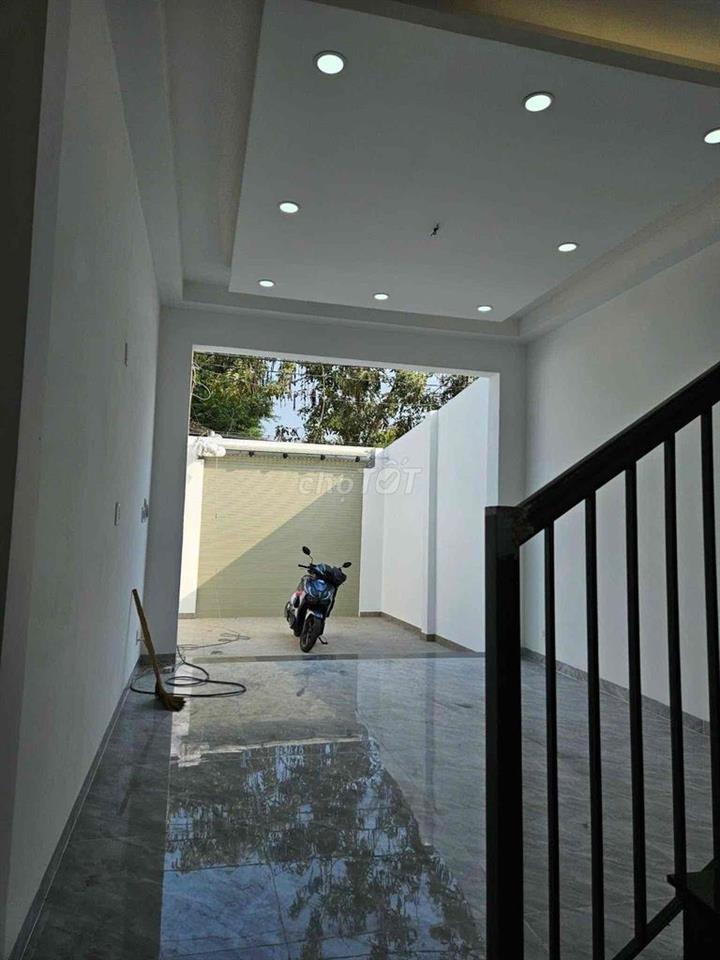 CHO THUÊ  NHÀ + KHO - ĐƯỜNG XE TẢI. Quốc lộ 13, Hiệp Bình Phước, Thủ Đ