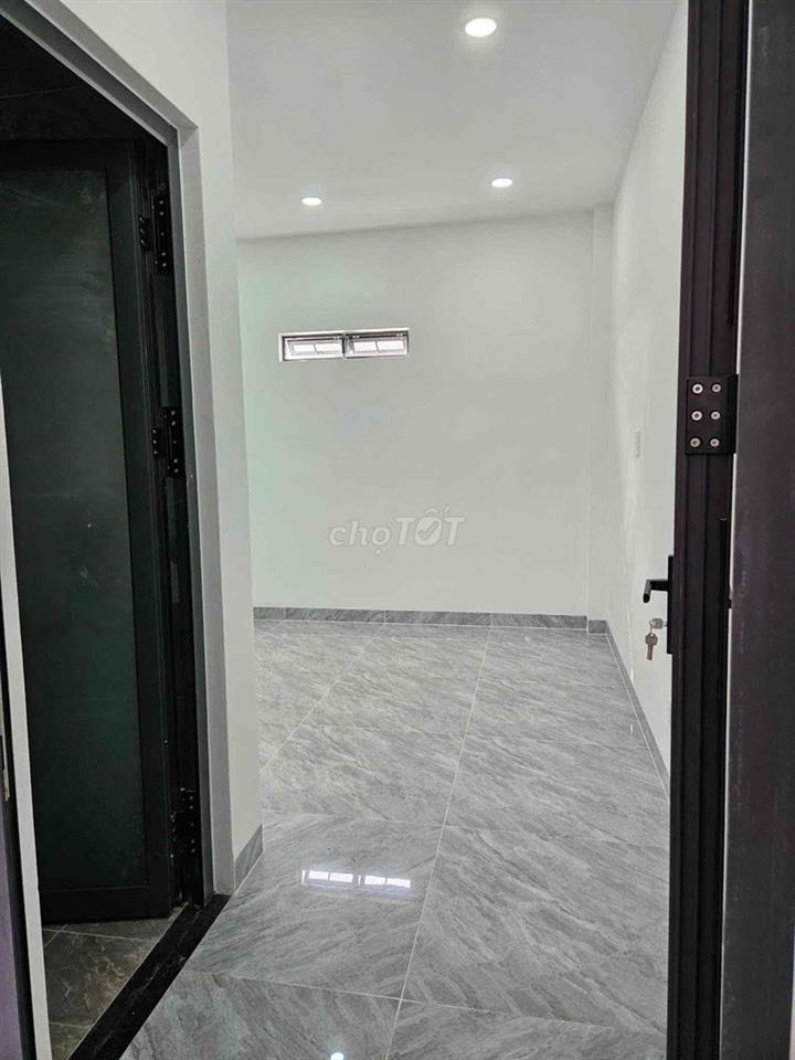 CHO THUÊ  NHÀ + KHO - ĐƯỜNG XE TẢI. Quốc lộ 13, Hiệp Bình Phước, Thủ Đ