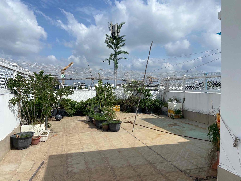 Bán nhà Vạn Phúc City