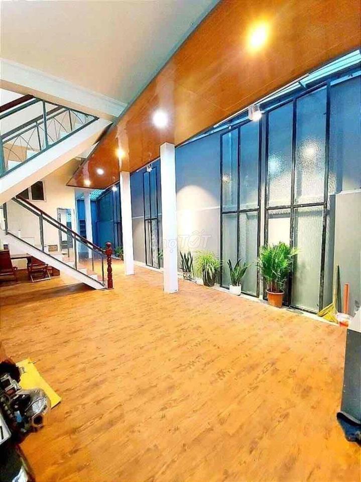 Chủ Ngộp Bank Giảm 1 Tỷ Giá chi con 16 Tỷ Diện Tich 42M ( 6x15)