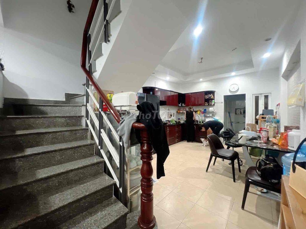 CHỦ CẦN BÁN GẤP NHÀ 3 TẦNG NGAY VÒNG XOAY TRẦN NÃO DT 64M.GIÁ 8.6TỶ