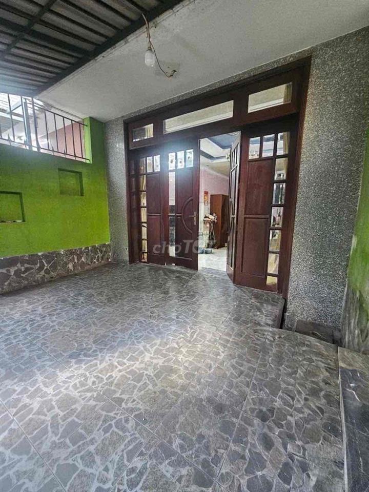 CHỦ CẦN BÁN GẤP NHÀ 4 TẦNG VÀI BƯỚC CHÂN RA LÊ VĂN THỊNH 105M CHỈ 13TỶ