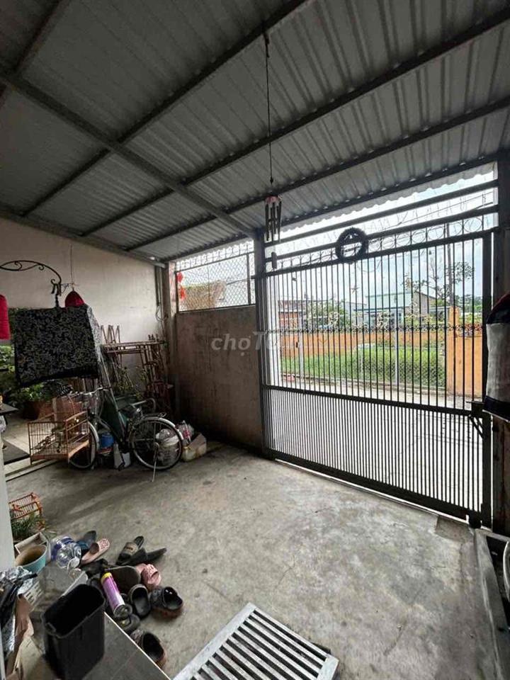 NHÀ MẶT TIỀN , BÌNH TRƯNG ĐÔNG, QUẬN 2 - DT : 77(5.1x15) - GIÁ 6 TỶ