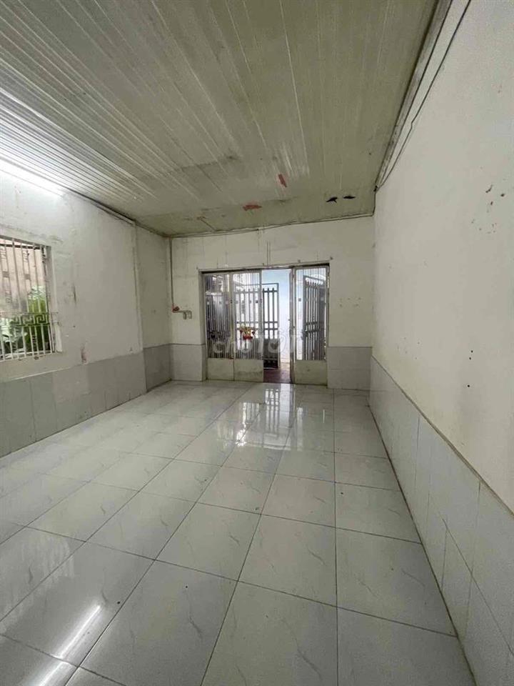 CHỦ NGỘP BÁN GẤP NHÀ NGAY ĐƯỜNG SỐ 4 TRƯỜNG THỌ DT 45M2 GIÁ 3.8 TỶ
