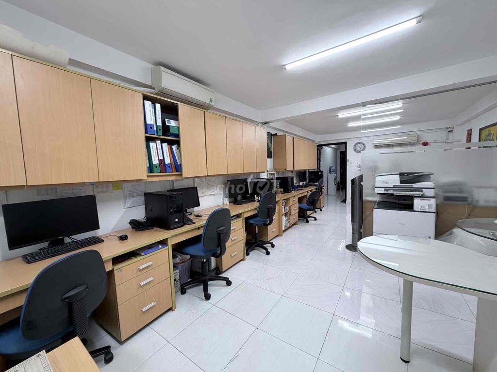 NGỘP BANK NHÀ 5 TẦNG MT TRẦN NÃO DT : 153M2 GIÁ 63.5TỶ