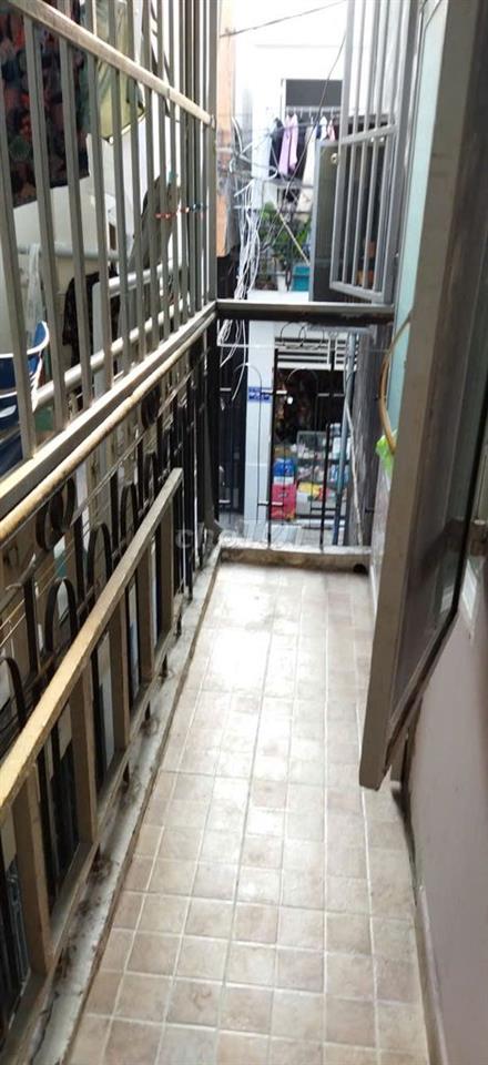 Bán nhà Nguyên căn Đường số 7 gần ĐH Luật