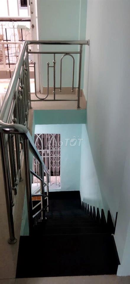 Bán nhà Nguyên căn Đường số 7 gần ĐH Luật