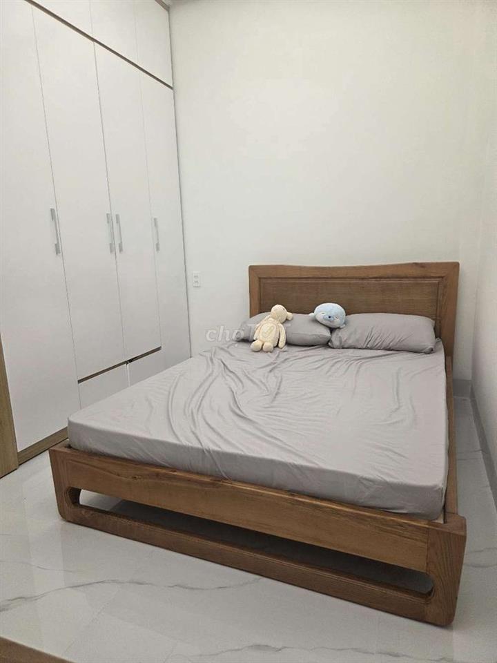 nhà mới đầy đủ giấy tờ