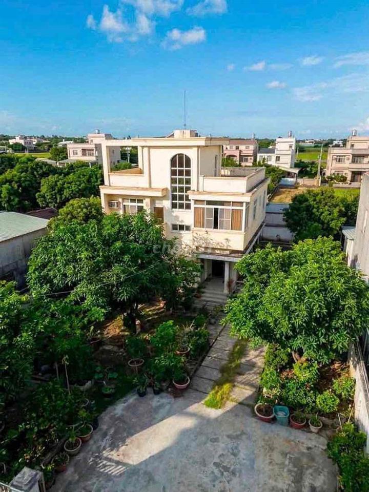 dừng lại 3s vip biệt thự ven sông