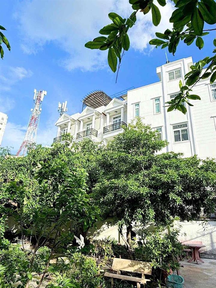 dừng lại 3s vip biệt thự ven sông