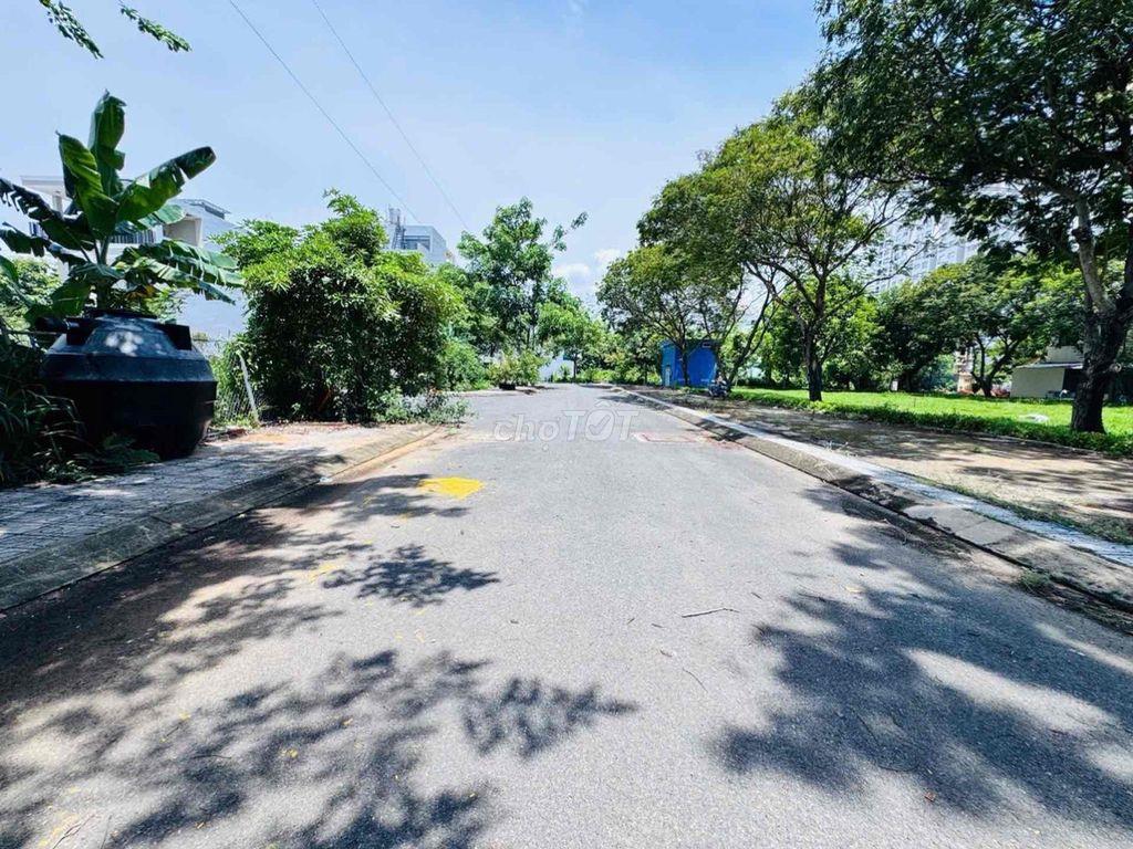 ĐẤT