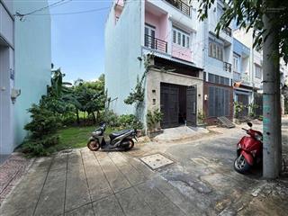 Đất ngang 5m, nở hậu, kế Vạn Phúc, giá chỉ nhỉnh 5tỷ xíu