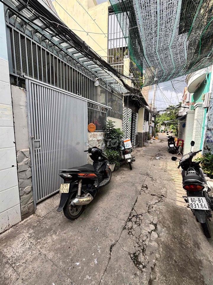 Bán Nhà Hẻm 3m đường số 48, cách Phạm Văn Đồng 100m. 35m2 3 tỷ 5