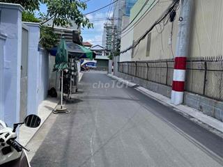 GẦN VAN PHÚC NGAY QL 13