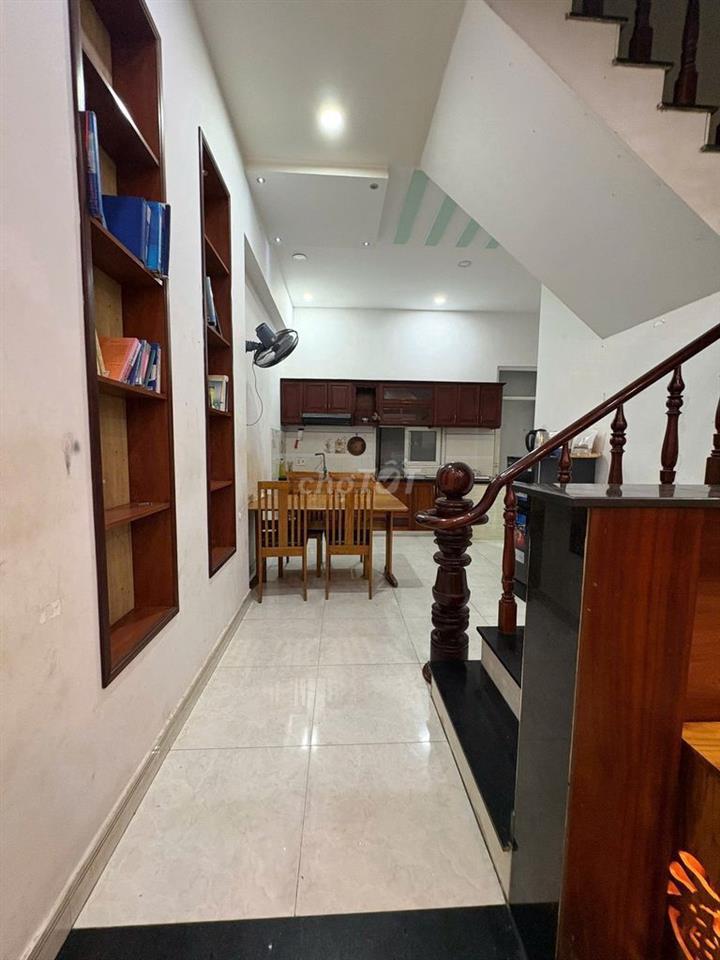 Nhà nguyên căn Full nội thất 3PN hẻm xe hơi