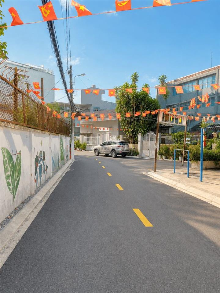 Đất 90m2 - Ngang 6m tiện Xây CHDV - Hẻm xe hơi