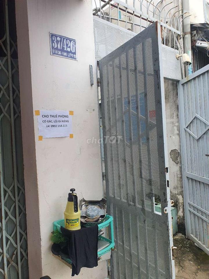 cho thuê phòng trọ trệt 12m2,có gác