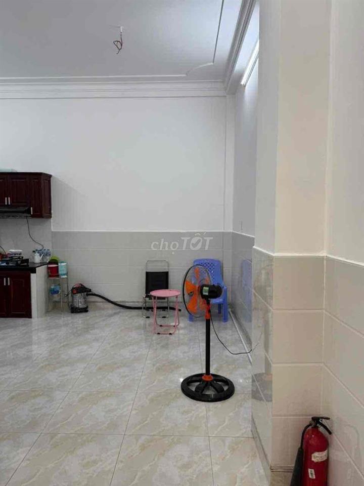 Nhà Bán Chính Chủ 3 tầng hẻm xe hơi liên hệ *** Dũng