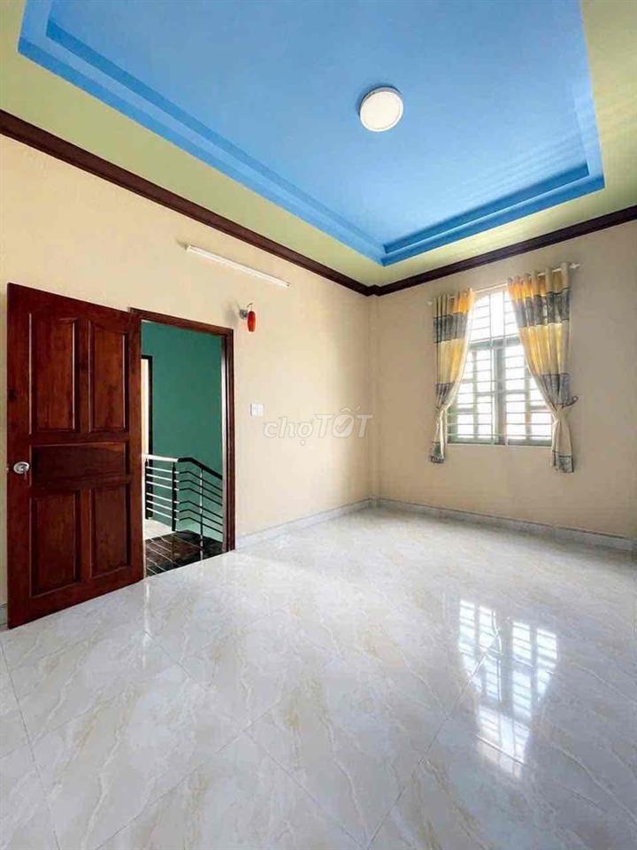 Nhà Bán Chính Chủ 3 tầng hẻm xe hơi liên hệ *** Dũng