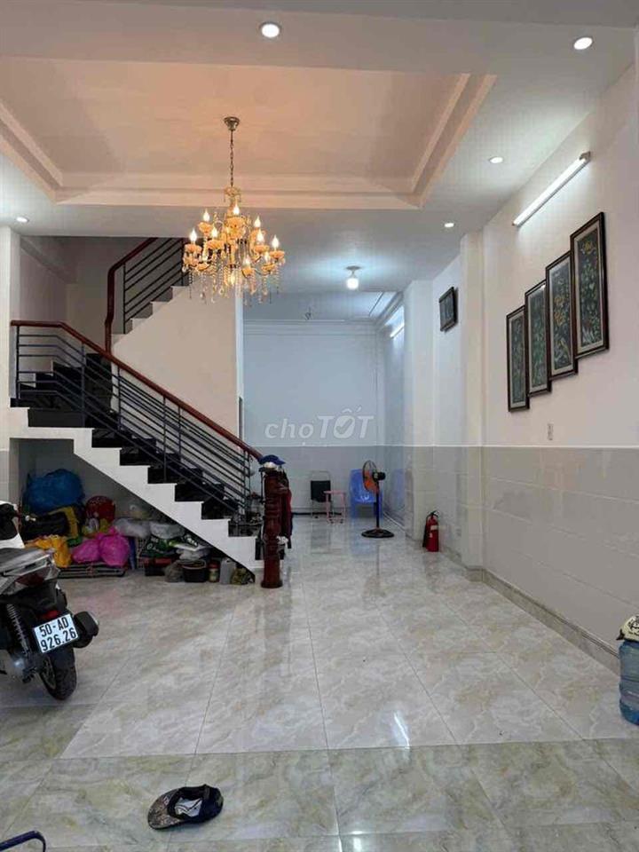 Nhà Bán Chính Chủ 3 tầng hẻm xe hơi liên hệ *** Dũng