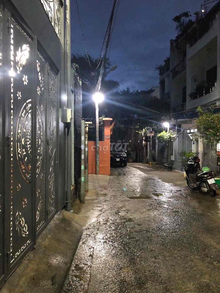 nha hem 200/23 lê van việt