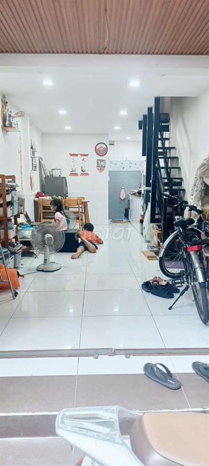 CẦN TIỀN BÁN GẤP!