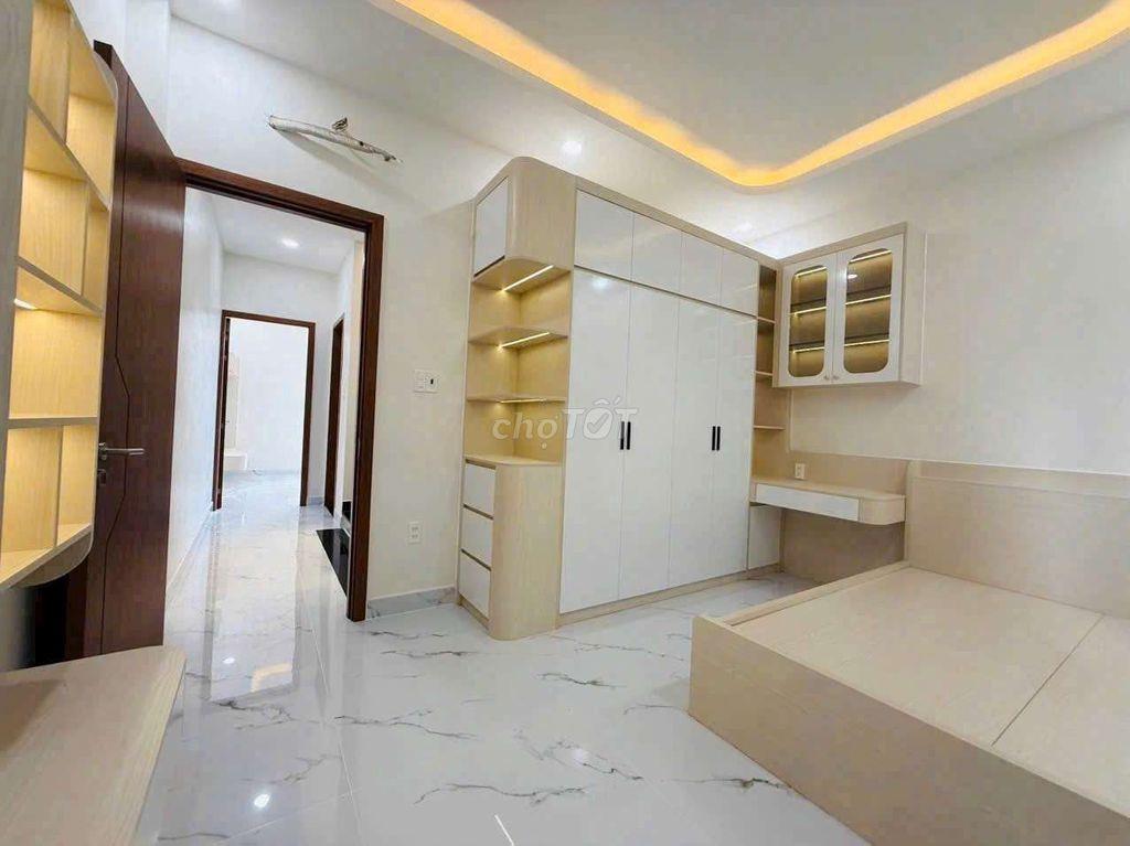 nhà phố cực đẹp giá tốt 5 tỷ 