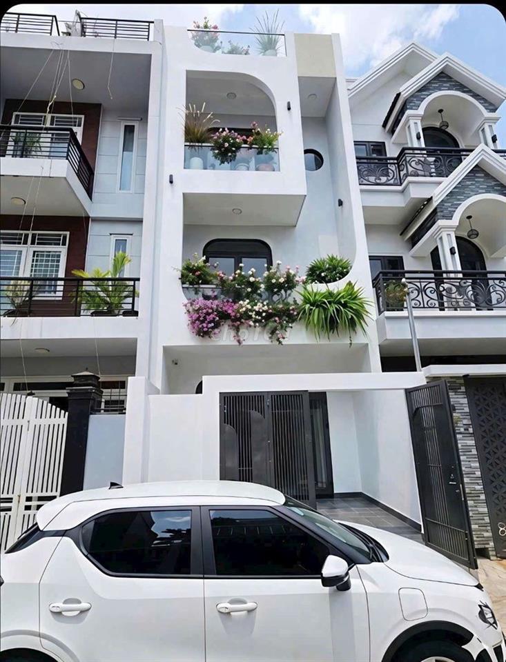 nhà phố cực đẹp giá tốt 5 tỷ 