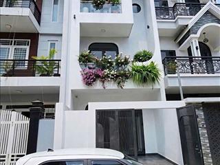 nhà phố cực đẹp giá tốt 5 tỷ 