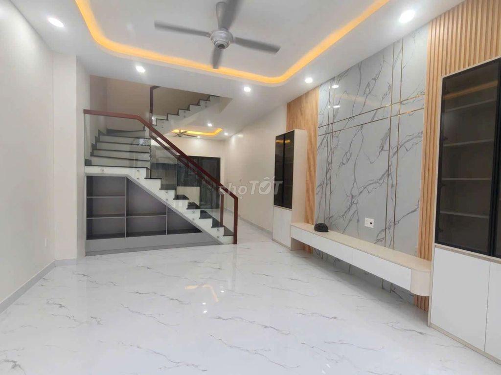 nhà phố cực đẹp giá tốt 5 tỷ 