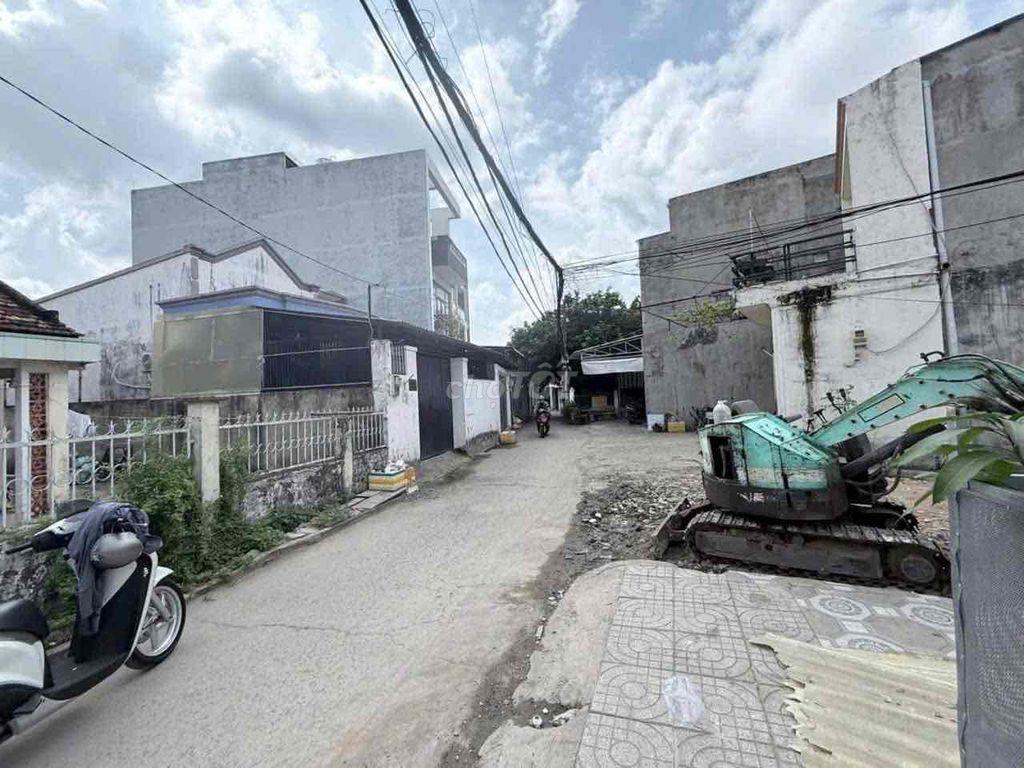 Hẻm Oto Thông Đường Tăng Nhơn Phú, Giá Tốt Cho Nhà Đầu Tư