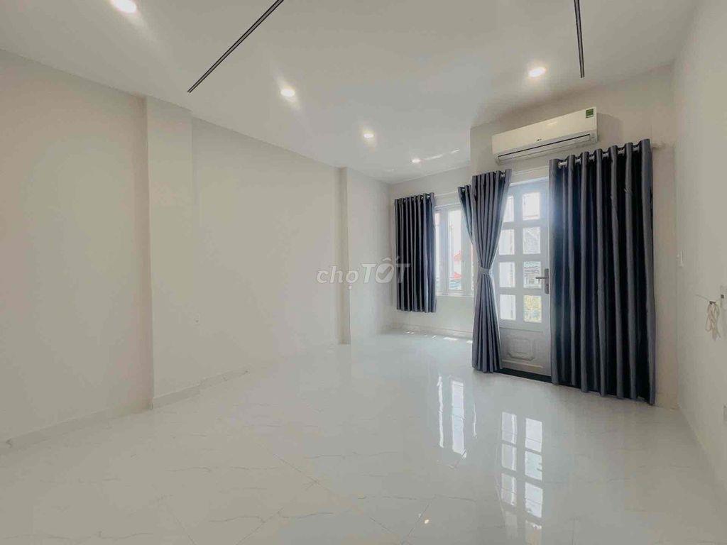 🏡NGAY PHẠM VĂN ĐỒNG- NHÀ MỚI- 58M2- 4PN- Hẻm Xe Hơi