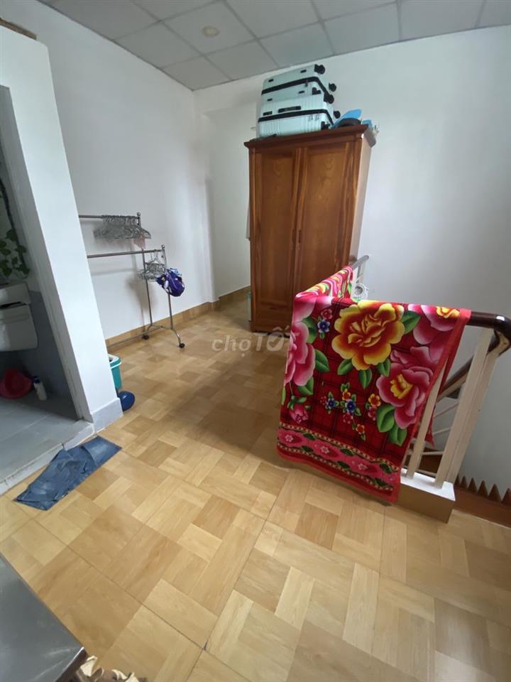 Bán nhà 2 tầng 64m2 ngay tại trung tâm phường Linh Xuân HCM