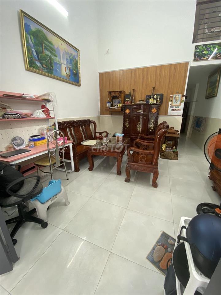 Bán nhà 2 tầng 64m2 ngay tại trung tâm phường Linh Xuân HCM