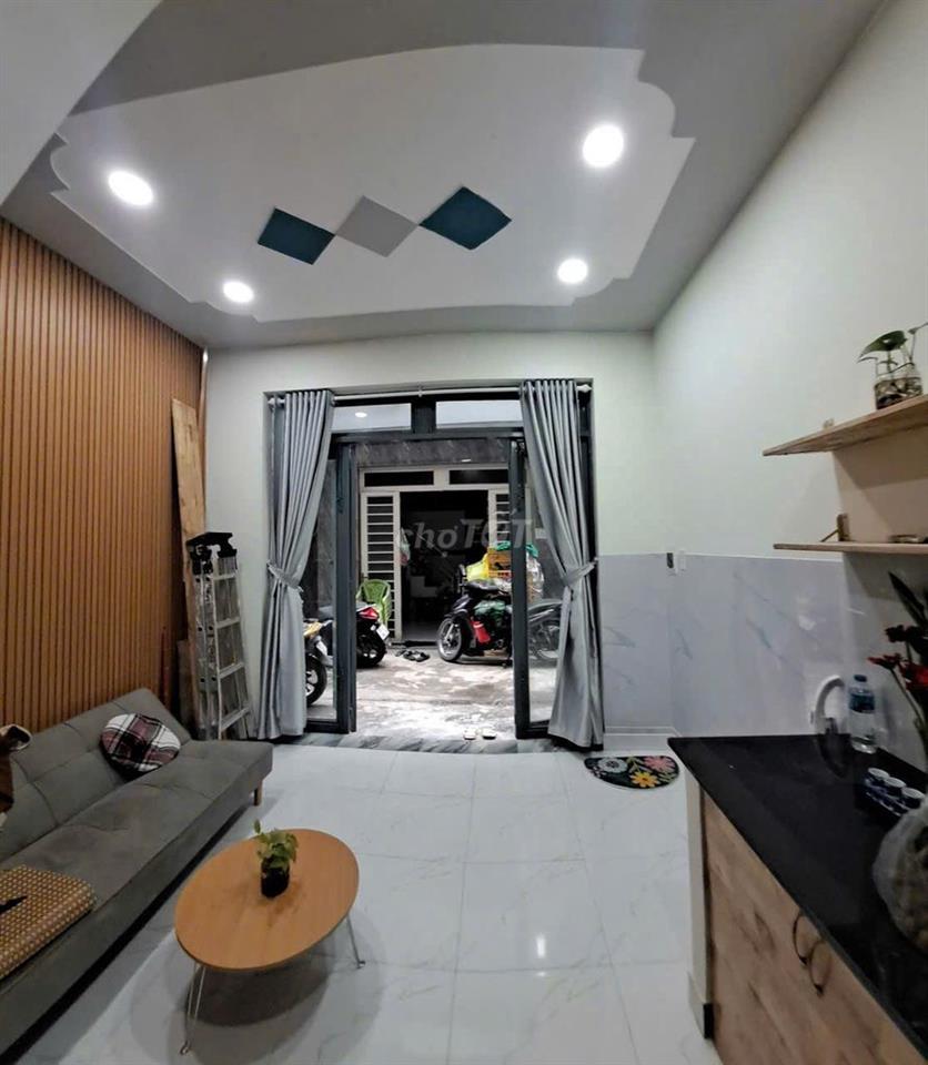 Nhà chính chủ do gia đình cần tiền nên bán gấp