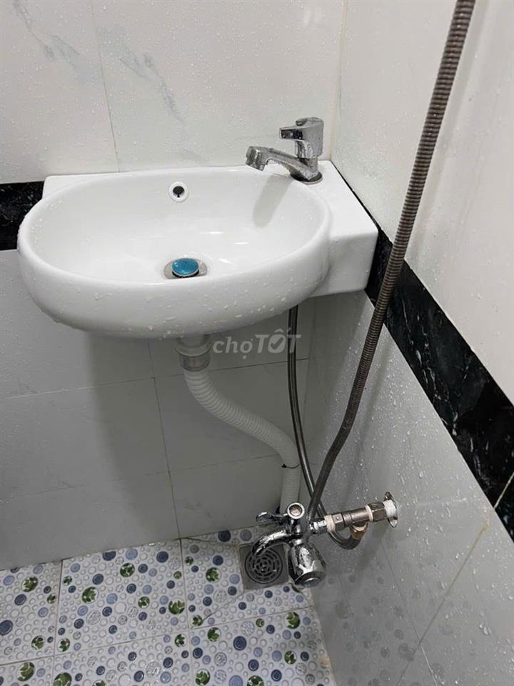 Nhà chính chủ do gia đình cần tiền nên bán gấp