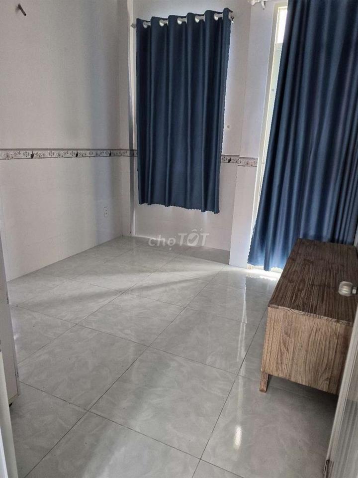 gần gigamall đủ nội thất 