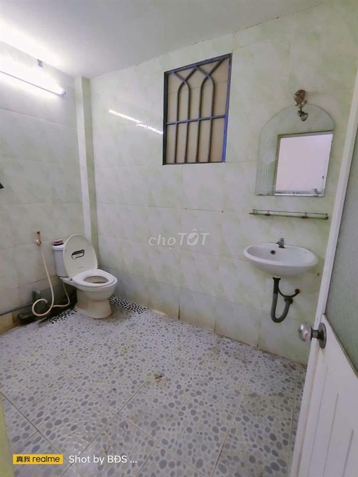 nhà rộng 