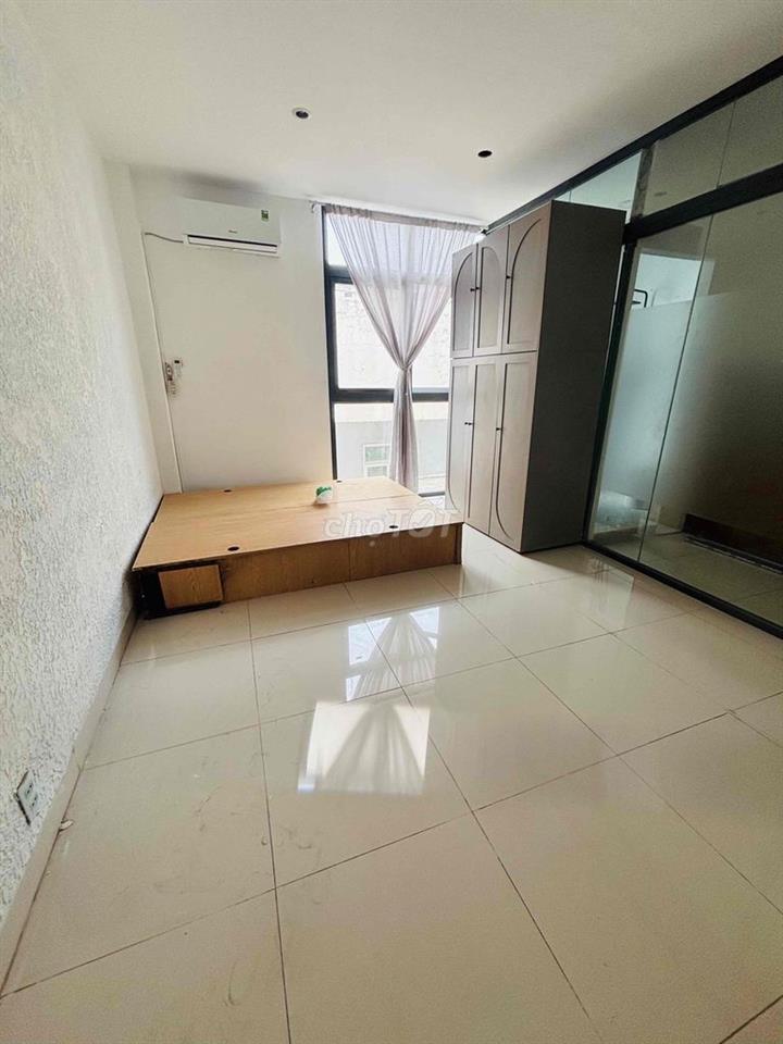 CHDV ngay Gigamall Phạm Văn Đồng