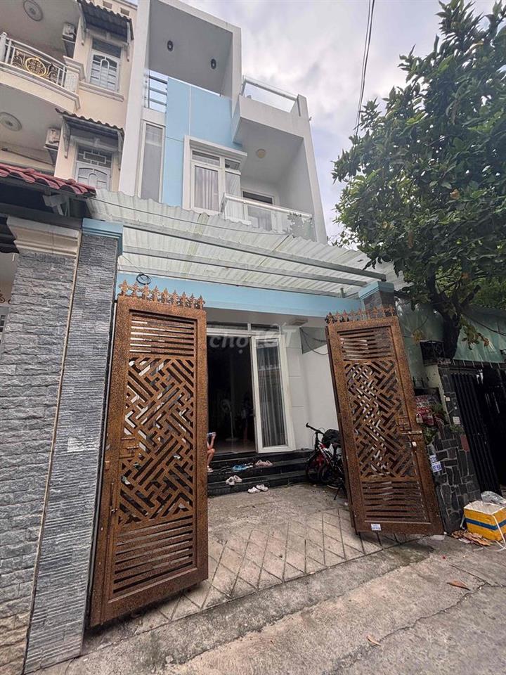 nhà cho thuê nguyên căn ngay chợ Hiệp Bình - sẵn nội thất cao cấp