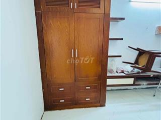 CHDV có cửa sổ thoáng mát ngay Gigamall