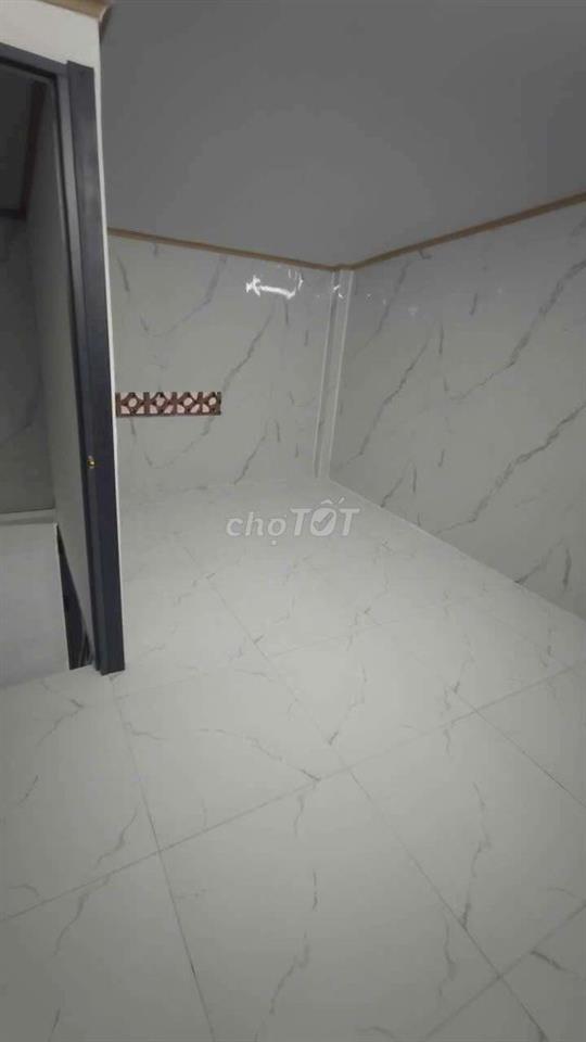 NHÀ NHỎ.ĐƯỜNG ÔTTÔ .GIÁ RẺ