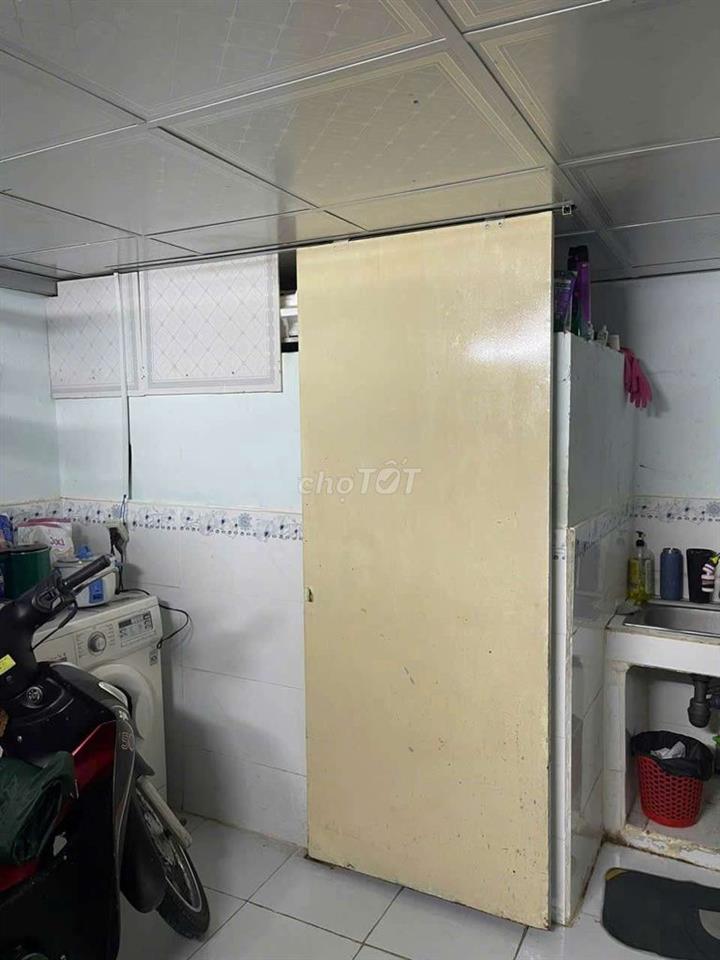 CẦN BÁN NHÀ TRỌ