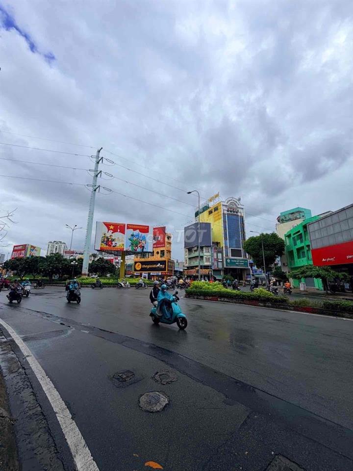 MẶT TIỀN ÂU CƠ - VÒNG XOAY LÊ ĐẠI HÀNH - KINH DOANH ĐA NGÀNH NGHỀ