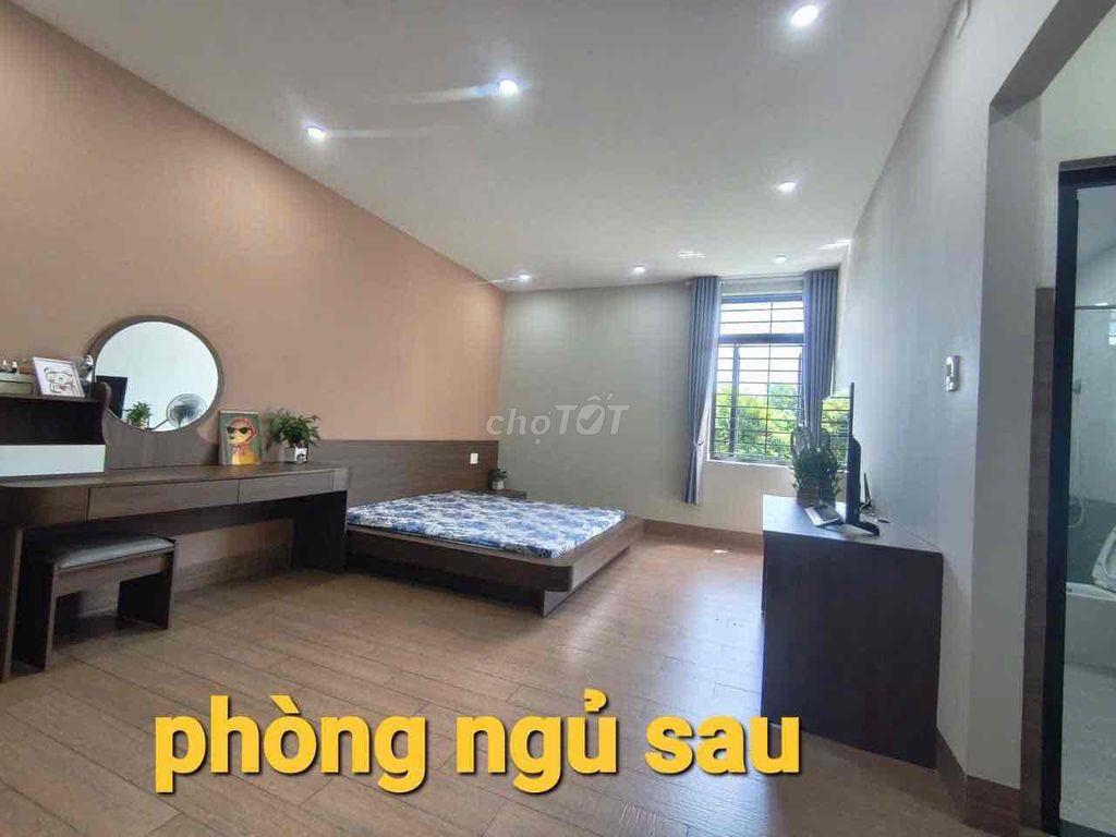Chính chủ: nhà 3 lầu 120m2 Kdc Hưng Phú, phường Phước Long