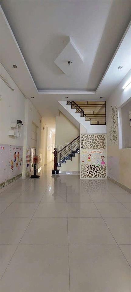 nhà bán 1sec đường 38