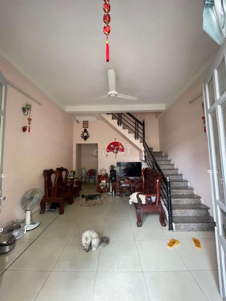 Nhà Đỗ Xuân Hợp, ngan 4,5 dài 12. 1trẹt 1lầu. hoàn công đầy đủ 