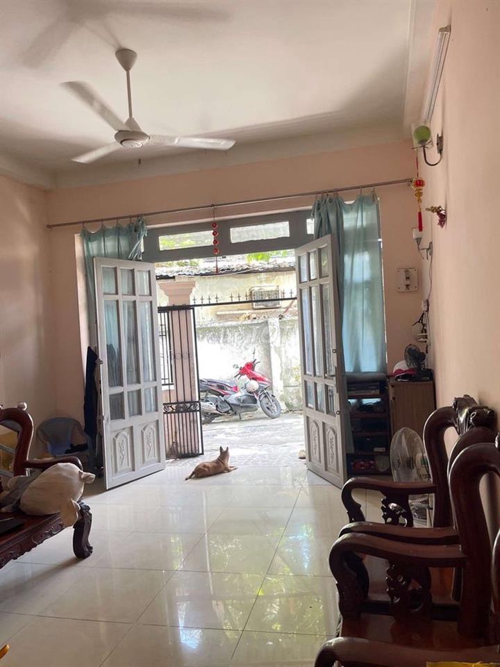 Nhà Đỗ Xuân Hợp, ngan 4,5 dài 12. 1trẹt 1lầu. hoàn công đầy đủ 